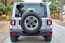 Jeep Wrangler Sahara